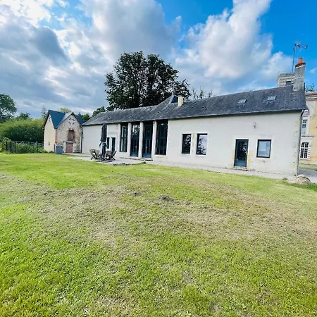 Spacieux Et Lumineux Dans Belle Dependance Avec Terrasse Privative, Parc Et Chiens Acceptes - Fr-1-410-412 Dom wakacyjny